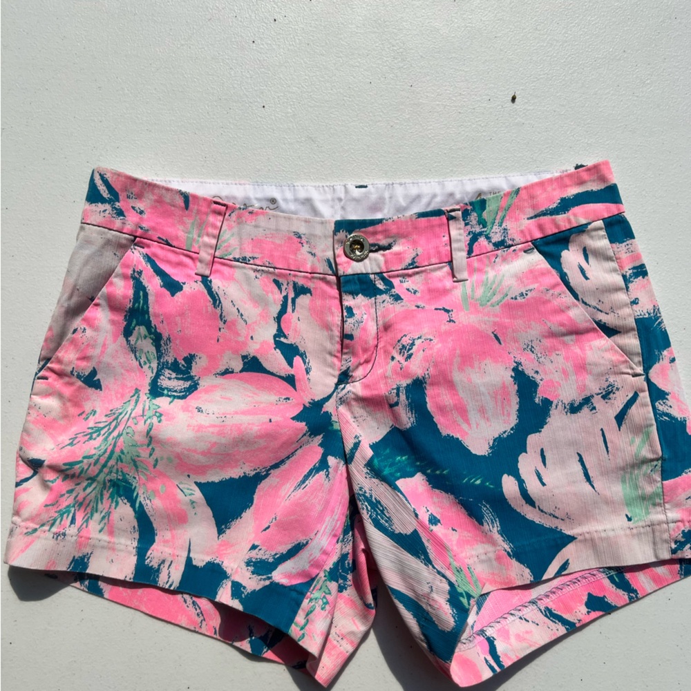 Lilly Pulitzer size 4 Callahan shorts